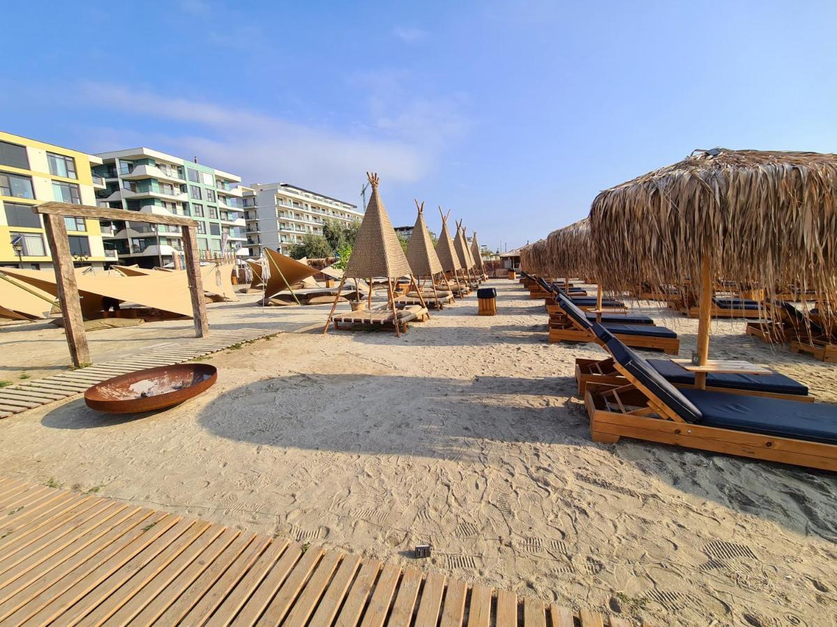 Vladimir Residence Mamaia Nord ナボダリ エクステリア 写真